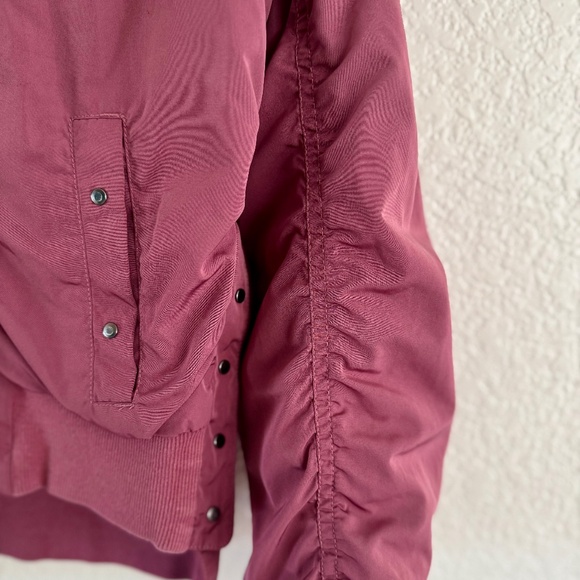 Athleta Point Reyes Bomber II Jacket XS – Wine Ruched Activewear Bomber - Picture 4 of 8